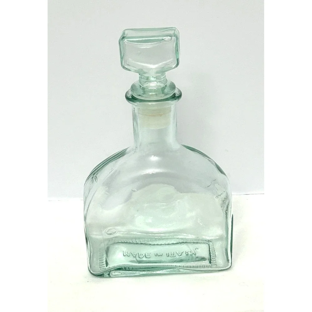 Green Glass Decanter Bottle Made in Italy Plastic Stopper 10